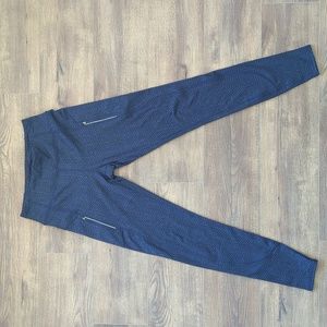 Athleta Rainier Textured Tight